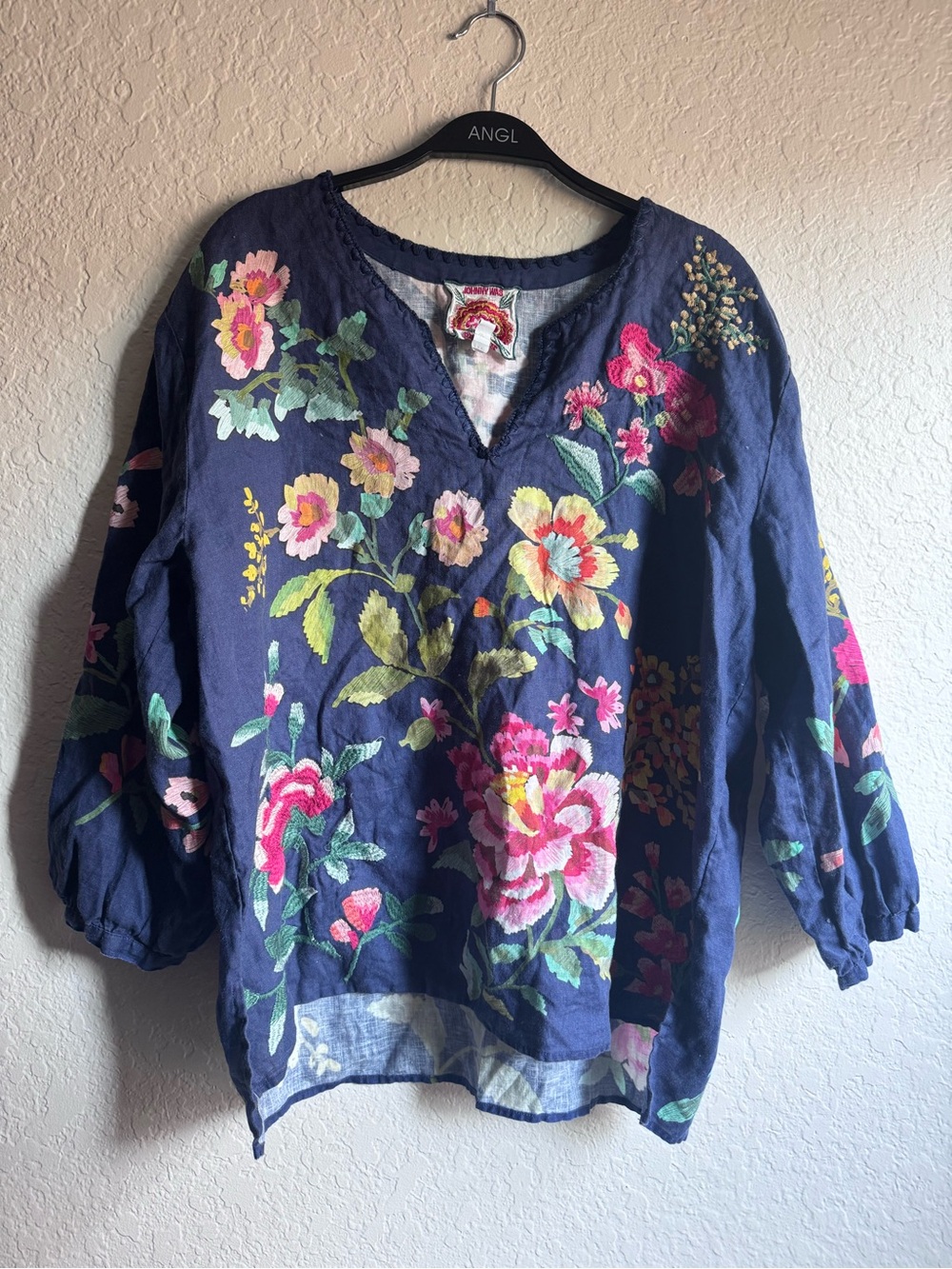 JOHNNY WAS Miraze Split Neck Linen Blouse Navy Blue Floral Embroidered Boho